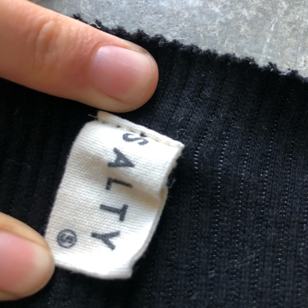 Black ribbed bodysuit long sleeve size small from Salty Los Angeles - Picture 4 of 4